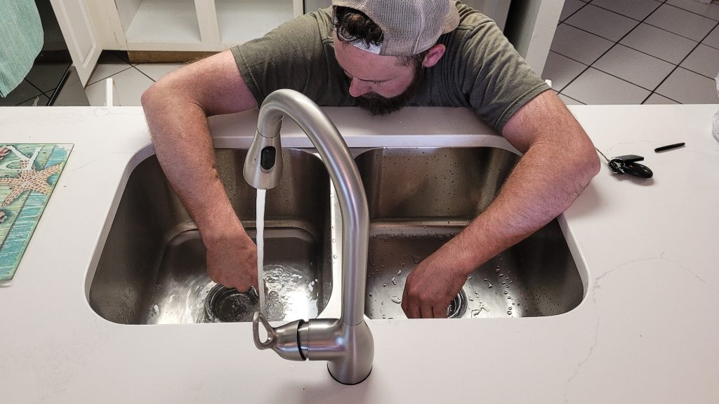Plumbing Repairs: When to DIY and When to Call a Professional Plumbing Repairs: When to DIY and When to Call a Professional